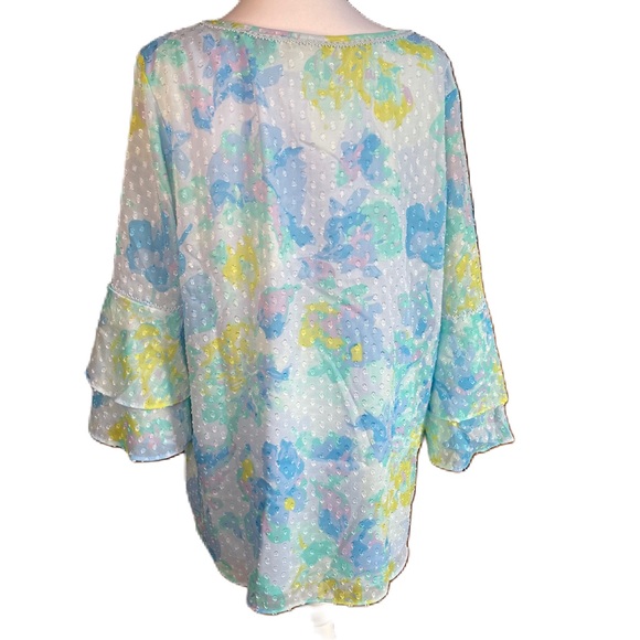 Isaac Mizrahi Women’s Blue Abstract Floral Textured Bell Sleeve Blouse Size 16 - Picture 3 of 13
